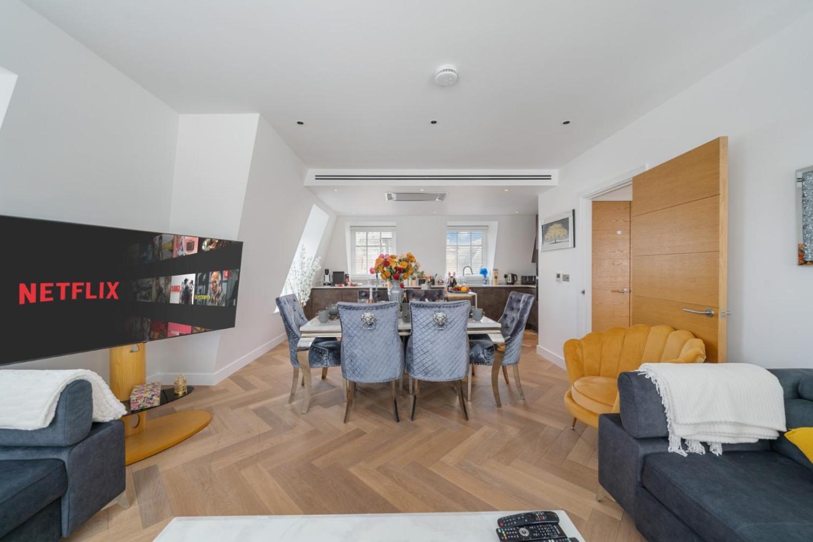 Elegant 3-Bedroom Penthouse In Marble Arch 70 London Exterior foto