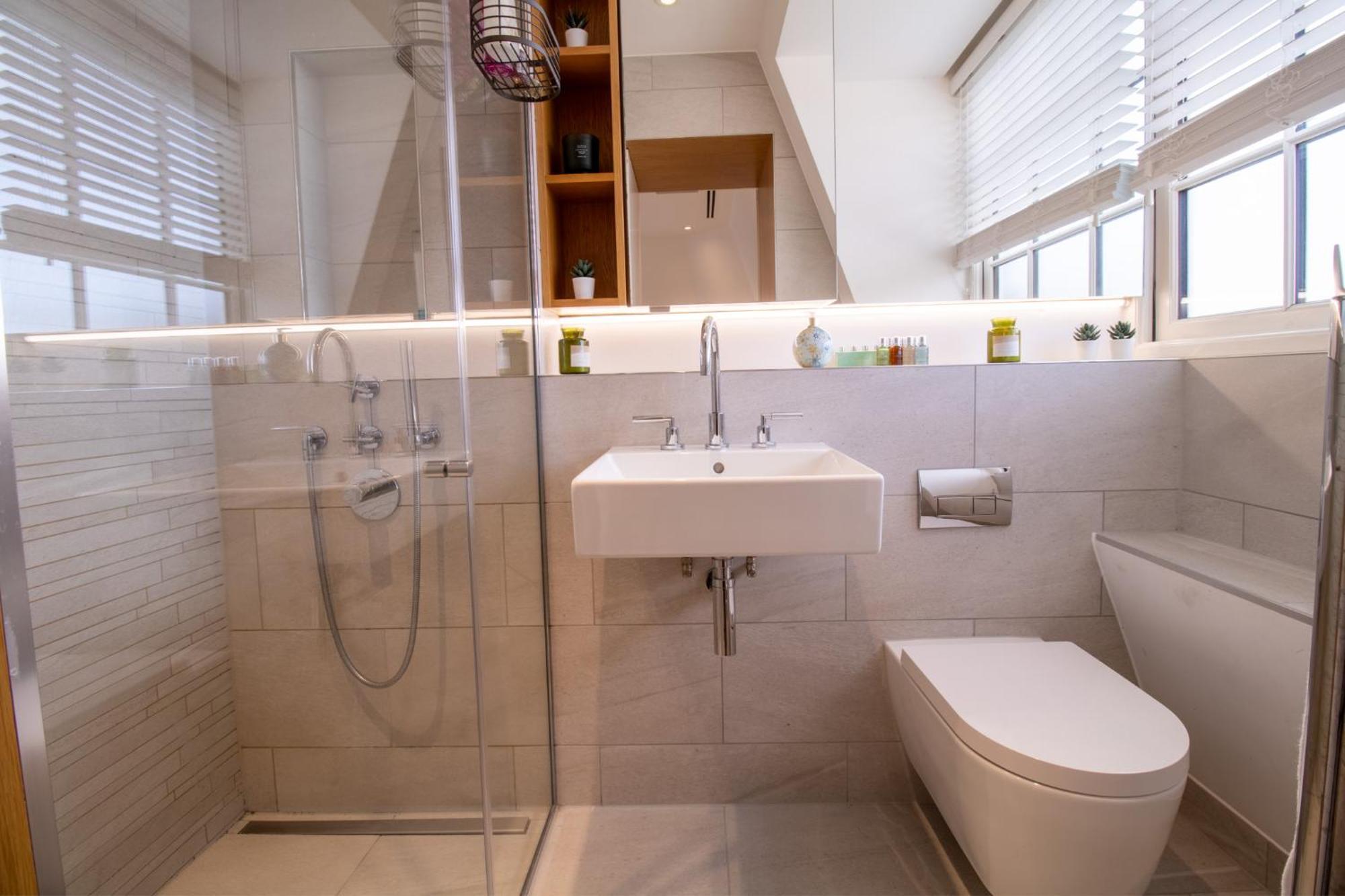 Elegant 3-Bedroom Penthouse In Marble Arch 70 London Exterior foto