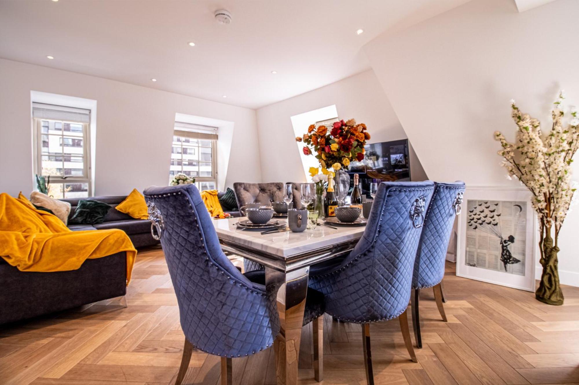 Elegant 3-Bedroom Penthouse In Marble Arch 70 London Exterior foto